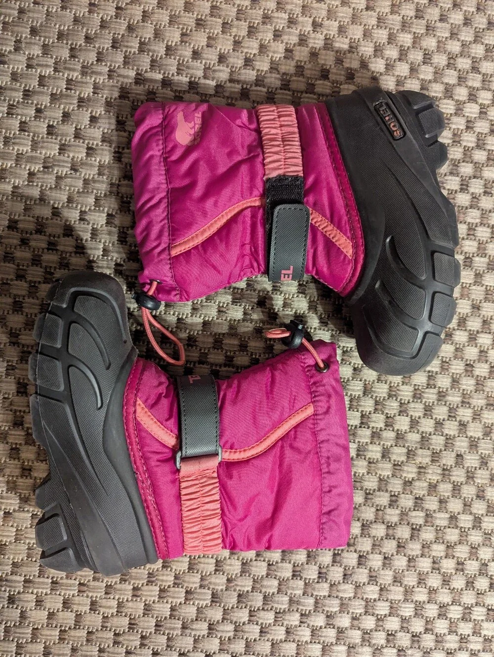 Sorel Youth Flurry Snow Boots Deep Blush Tropic Pink Insulated Waterproof 11